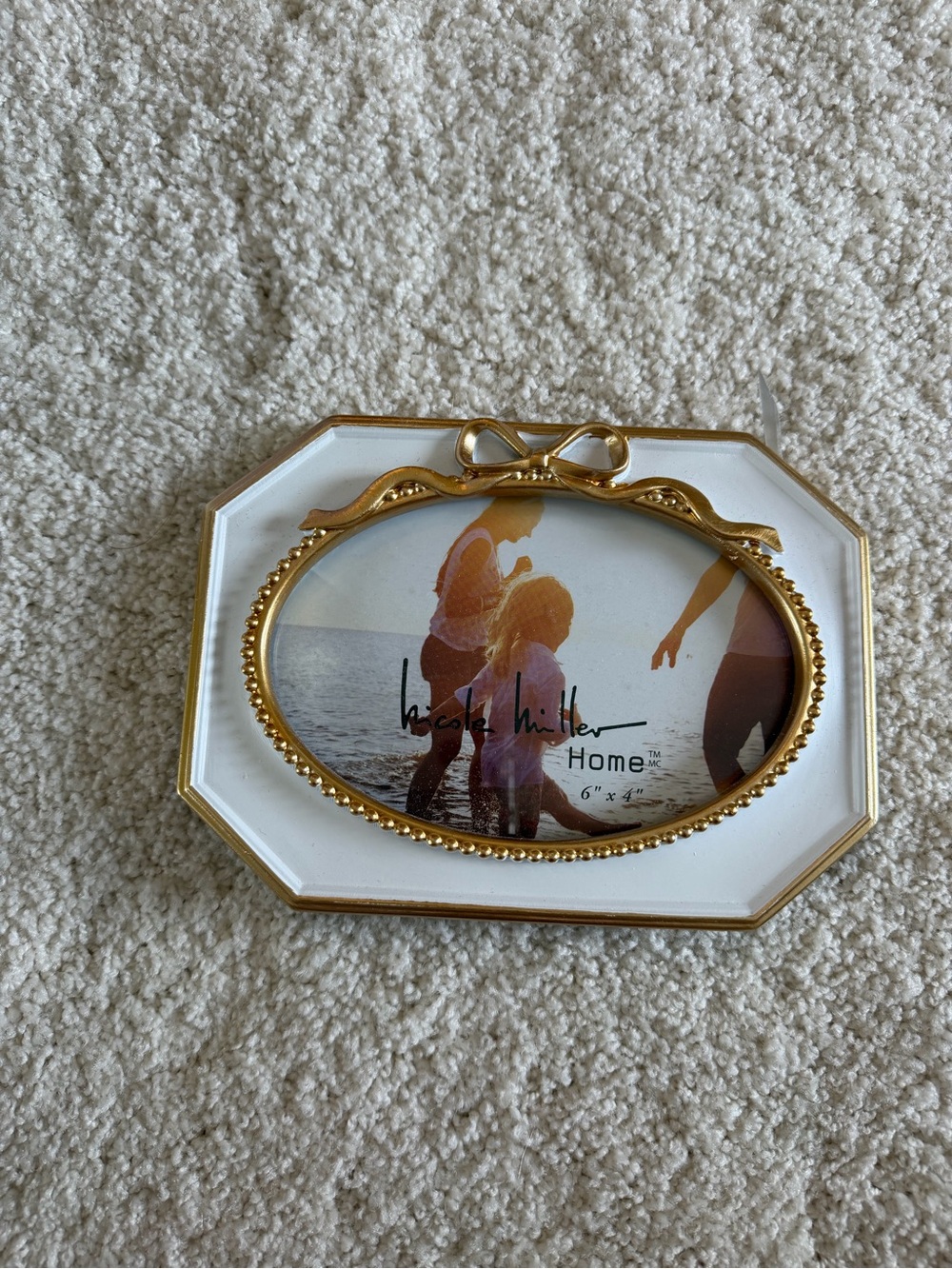 Gold and White Decorative Photo Frame - 6x4